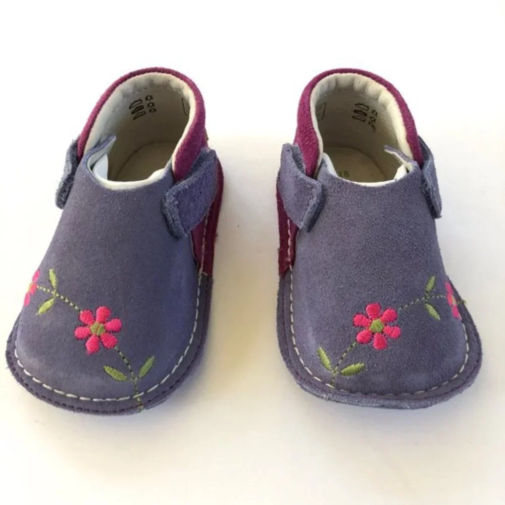 Pipit Eco-Friendly Suede Floral Baby Shoes